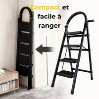Escabeau 4 marches noir déplié et sa version repliée rangée contre un placard | Everclimb