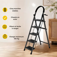 Escabeau 5 marches noir dans un salon, avec ses caractéristiques : châssis en acier, pliant, charge 150 kg | Everclimb