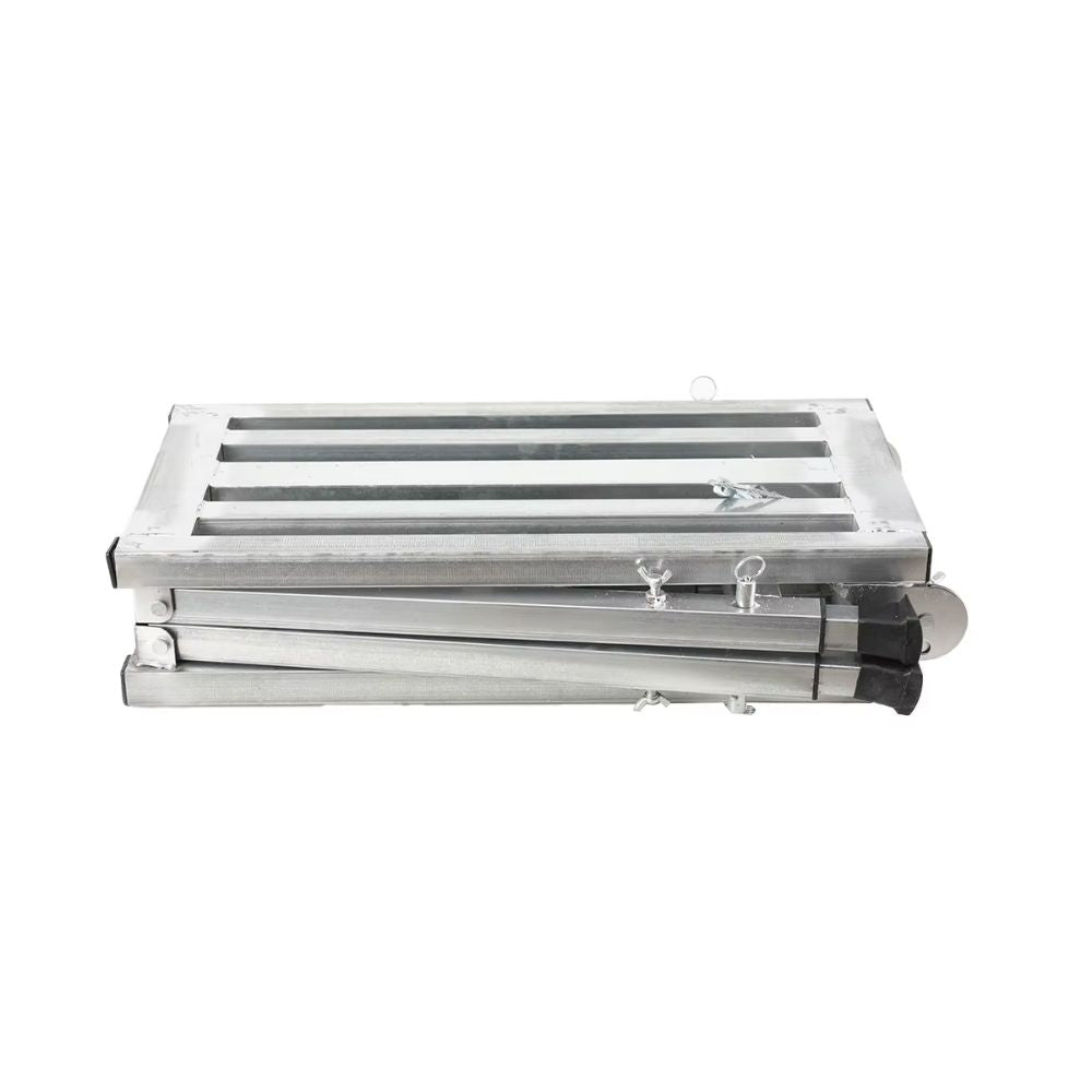 Échafaudage pliant en aluminium replié à plat | Everclimb